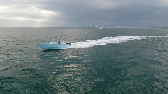 Slide: The Image of Contender 44FA CUSTOM BUILD 44' 2026 - 3