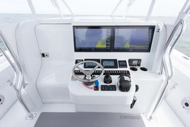 Slide: The Image of Contender 44FA CUSTOM BUILD 44' 2026 - 32