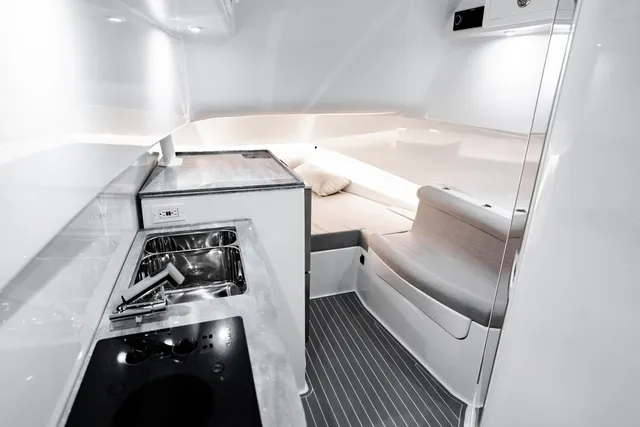 Slide: The Image of Contender 44FA CUSTOM BUILD 44' 2026 - 55