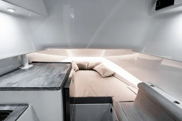 Slide: The Image of Contender 44FA CUSTOM BUILD 44' 2026 - 57