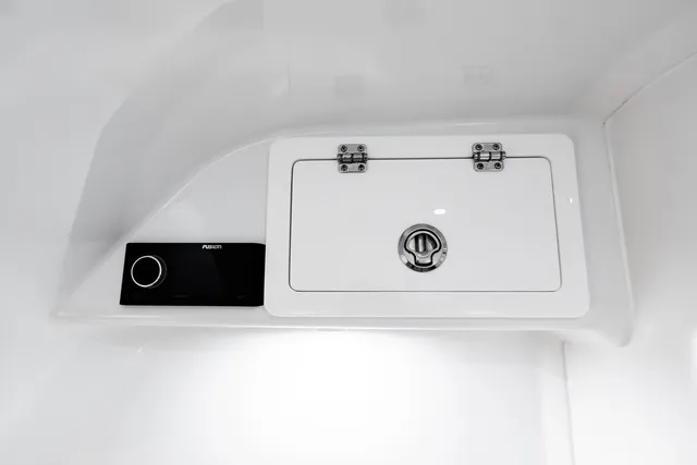 Slide: The Image of Contender 44FA CUSTOM BUILD 44' 2026 - 74