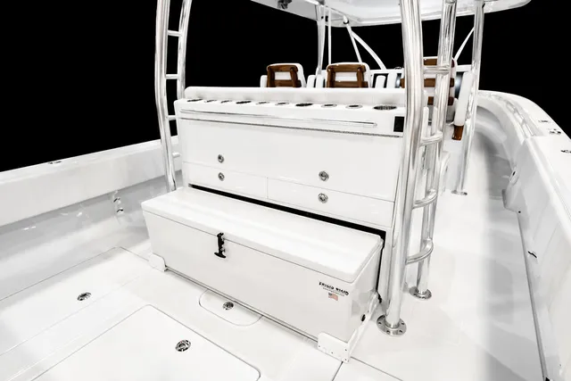Slide: The Image of Contender 44FA CUSTOM BUILD 44' 2026 - 85