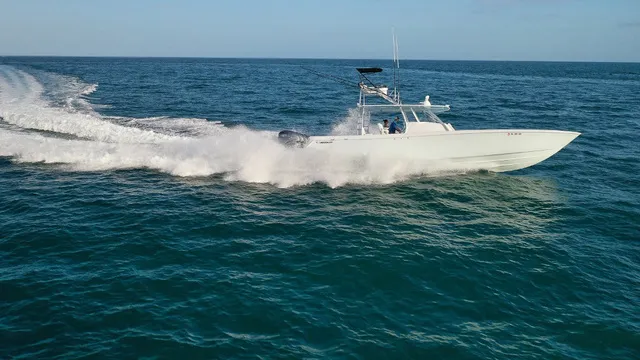Slide: The Image of Contender 44FA CUSTOM BUILD 44' 2026 - 9