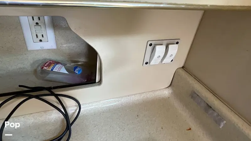 Slide: The Image of Sea Ray 270 Sundancer 1998 - 10023781