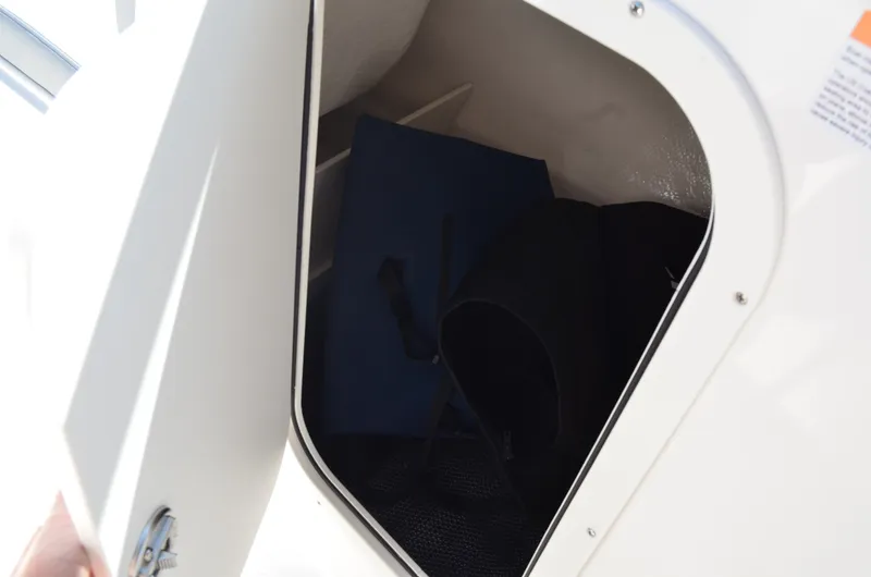 Slide: The Image of Chaparral 23 SSI OB 2027 - 11