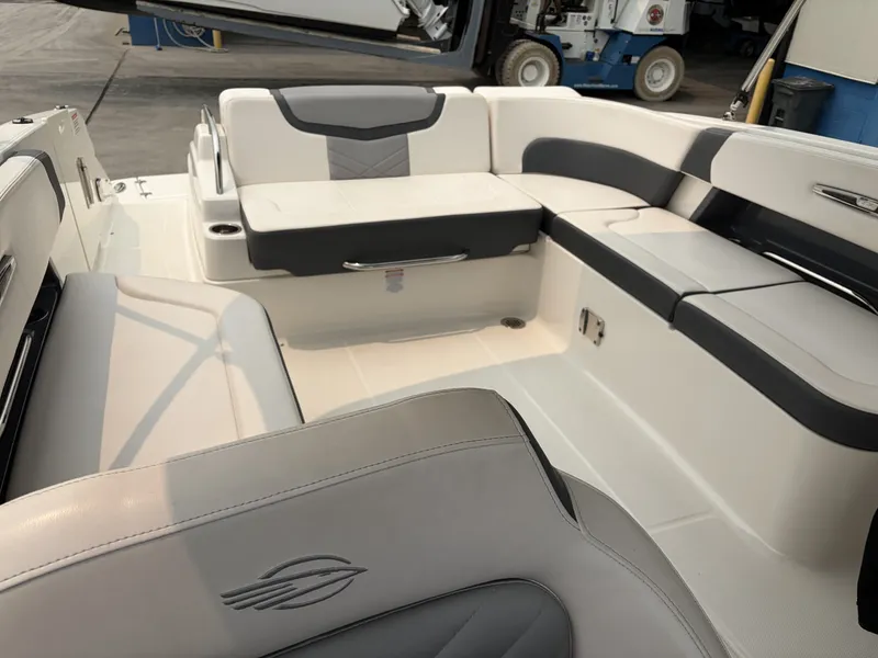 Slide: The Image of Chaparral 297 SSX 2020 - 18