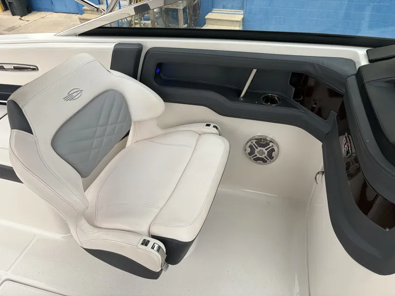 Slide: The Image of Chaparral 297 SSX 2020 - 31