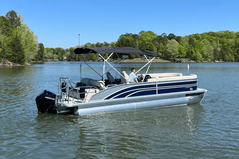 Slide: The Image of Harris 250 Sunliner 2025 - 5