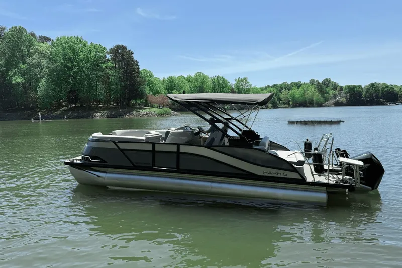 Slide: The Image of Harris 230 Grand Mariner 2025 - 4