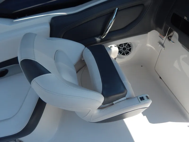 Slide: The Image of Chaparral 277 SSX 2016 - 24
