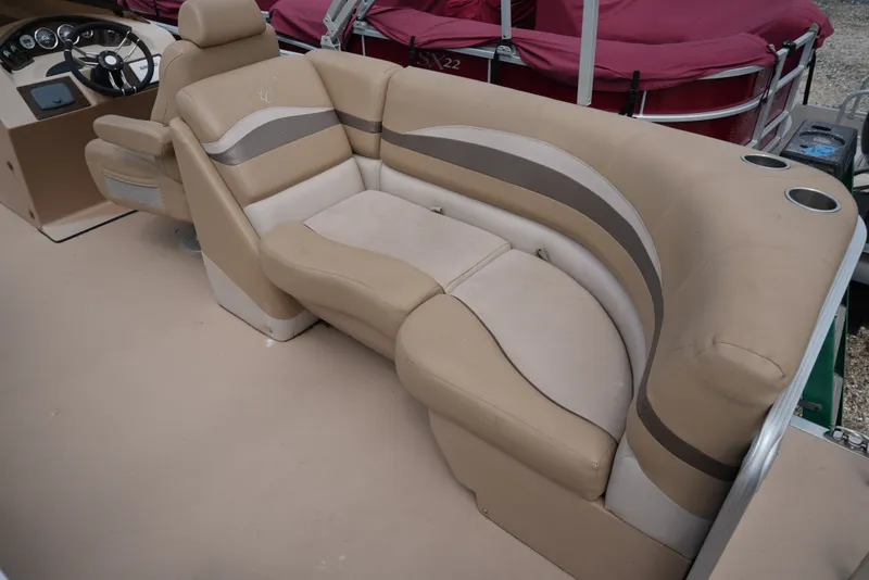 Slide: The Image of Cypress Cay 25 SEABREEZE 2015 - 5