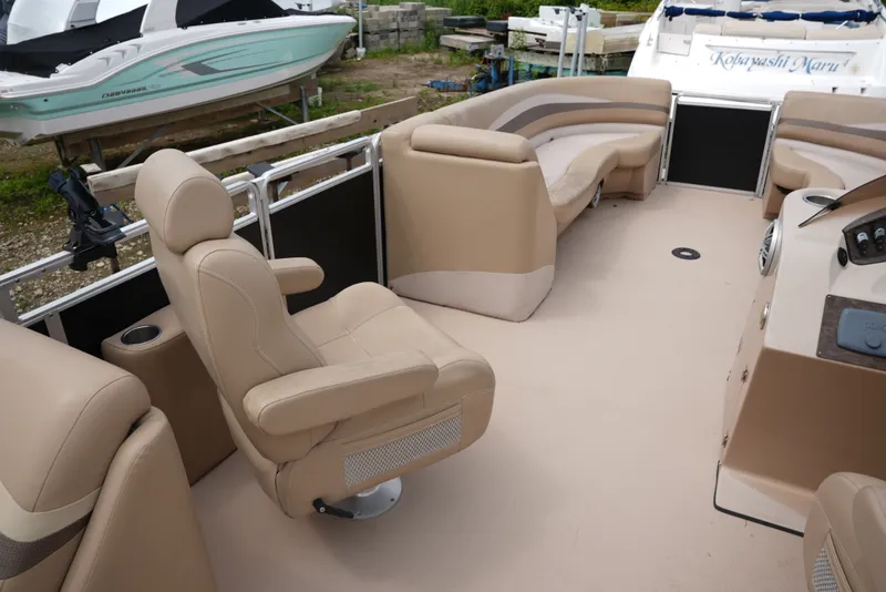 Slide: The Image of Cypress Cay 25 SEABREEZE 2015 - 6