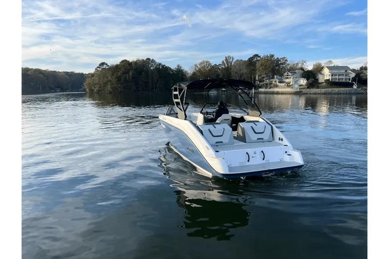 Slide: The Image of Yamaha AR220 2025 - 6