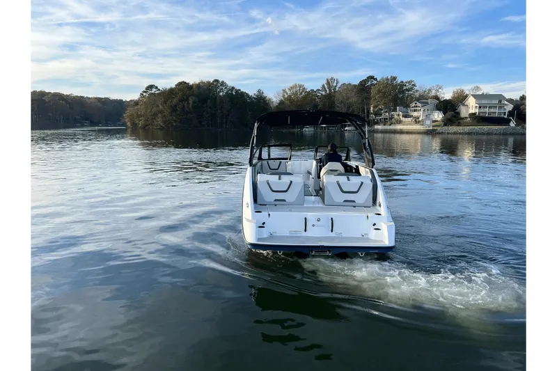 Slide: The Image of Yamaha AR220 2025 - 8