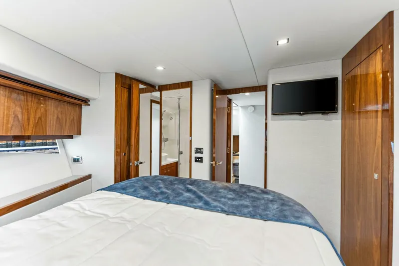 Slide: The Image of 8633437_20221220114227907_1_XLARGE - 3944419