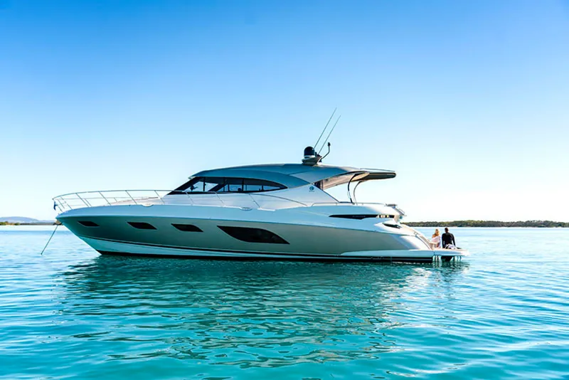 The Image of Riviera 6000 Sport Yacht Platinum Edition 2026 - 1534648