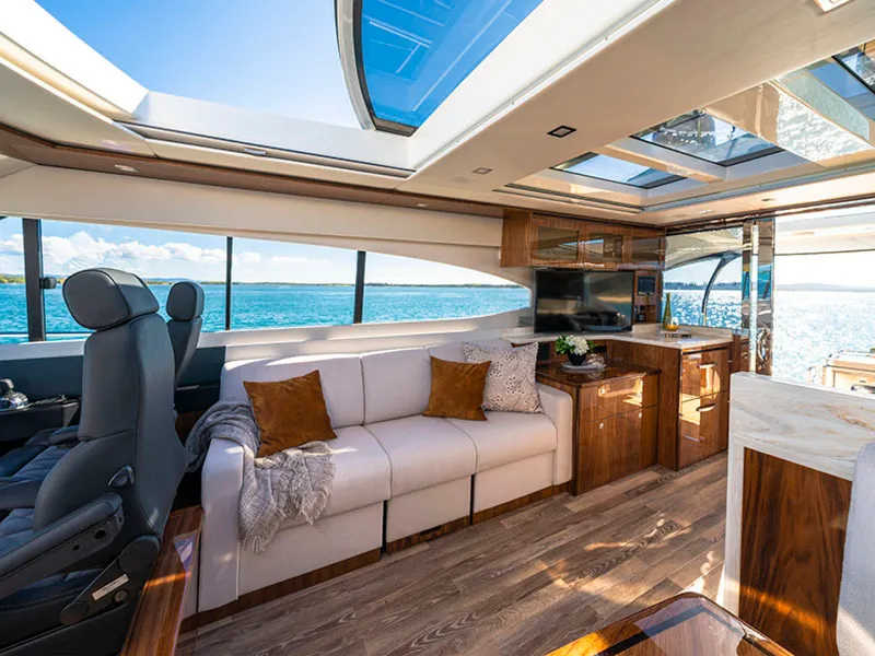 Slide: The Image of Riviera 6000 Sport Yacht Platinum Edition 2026 - 1534654