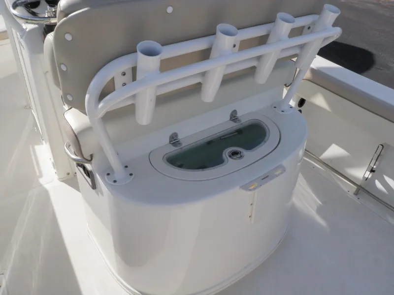 Slide: The Image of NauticStar 2500 XS Center Console 2015 - 51710