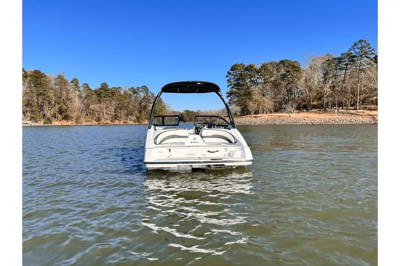 Slide: The Image of Yamaha AR195 2025 - 2