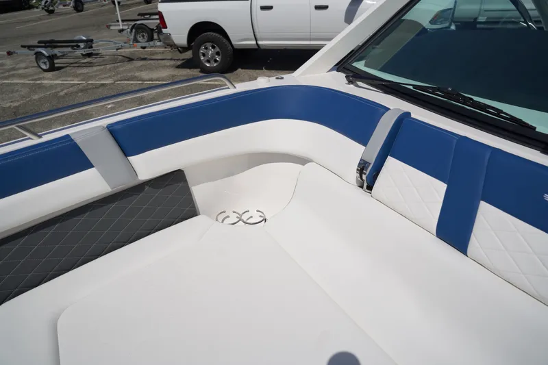 Slide: The Image of Chaparral 310OSX 2026 - 53