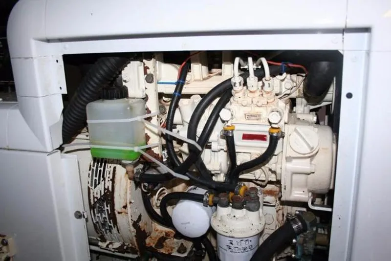 Slide: The Image of Genset - 929084