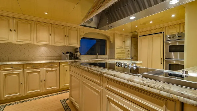 Slide: The Image of Christensen Tri-Deck 2002 - 3994354