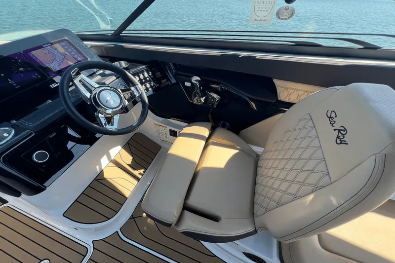 Slide: The Image of Sea Ray SLX 260 Surf 2025 - 26