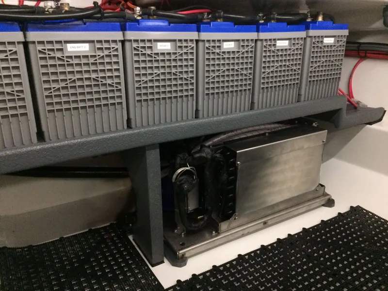 Slide: The Image of Batteries AC - 1814300