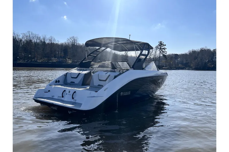 Slide: The Image of Yamaha AR220 2025 - 4