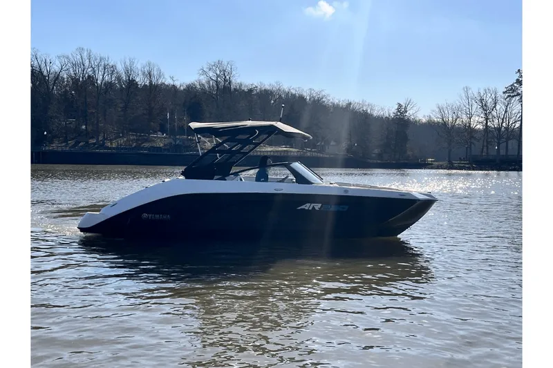 Slide: The Image of Yamaha AR220 2025 - 6