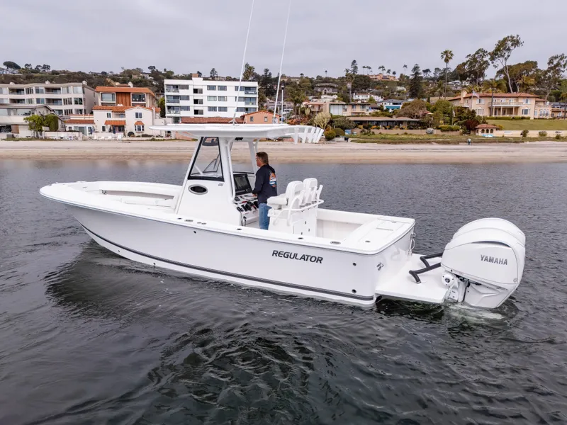 The Image of Regulator Marine 28 2025 - 0