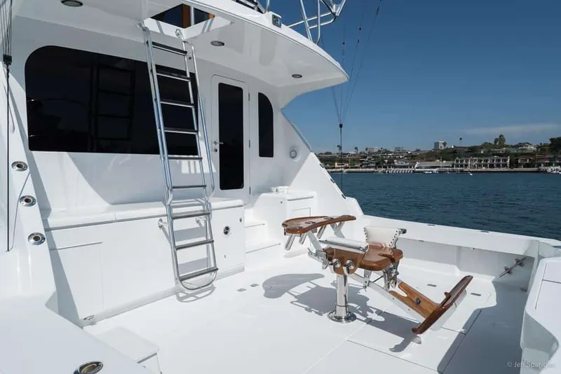 Slide: The Image of Hatteras 65 Convertible 2002 - 11
