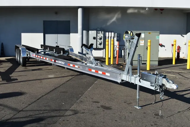 Slide: The Image of Venture Trailers Aluminum Triple Axle Bunks VATB-18025 2024 - 3