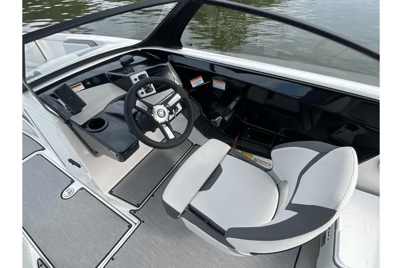 Slide: The Image of Yamaha AR220 2025 - 15