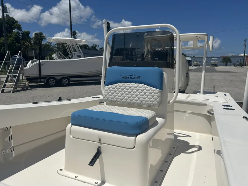 Slide: The Image of Panga Marine 18 SKIFF 2020 - 6