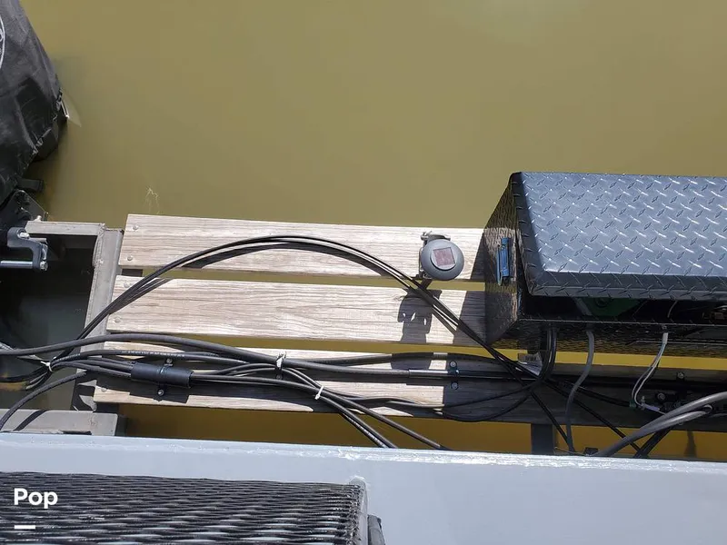 Slide: The Image of Custom 50-Foot Houseboat 2019 - 10100711