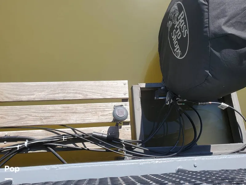 Slide: The Image of Custom 50-Foot Houseboat 2019 - 10100712