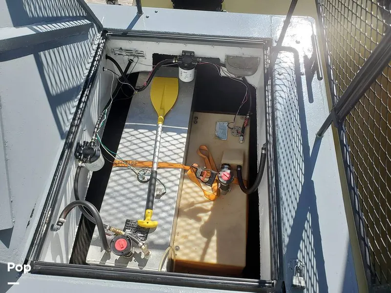 Slide: The Image of Custom 50-Foot Houseboat 2019 - 10100715