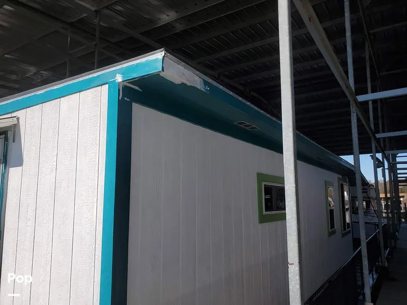 Slide: The Image of Custom 50-Foot Houseboat 2019 - 10100732