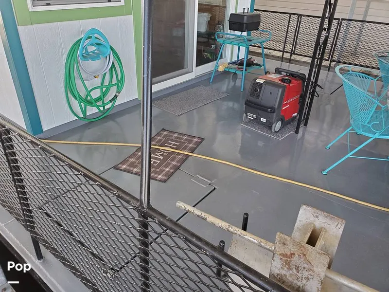 Slide: The Image of Custom 50-Foot Houseboat 2019 - 10100756