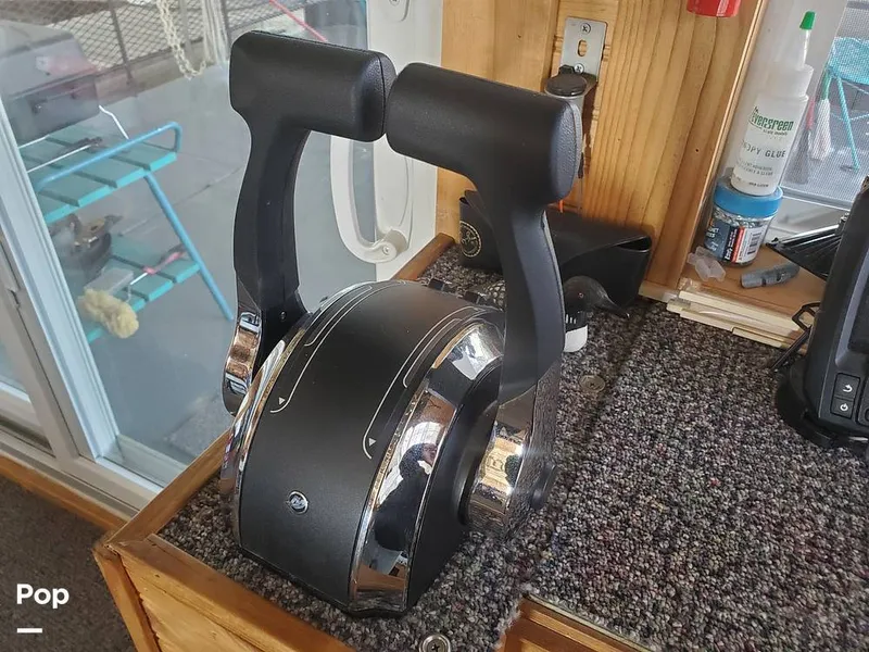 Slide: The Image of Custom 50-Foot Houseboat 2019 - 10100788