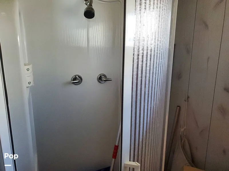 Slide: The Image of Shower - 10100825