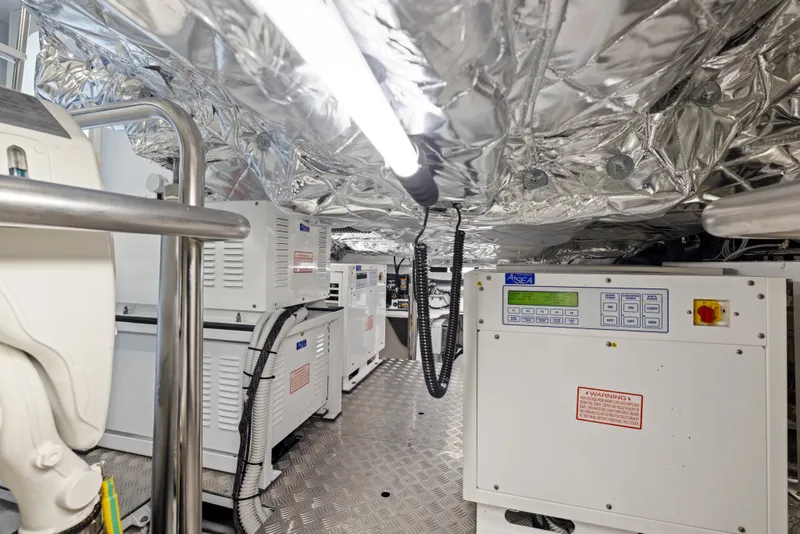 Slide: The Image of Azimut Magellano 25M 2026 - 133