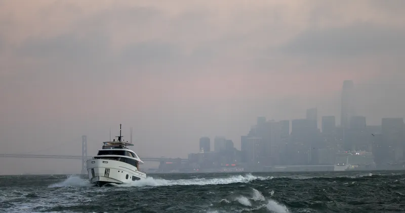 Slide: The Image of Azimut Magellano 25M 2026 - 33