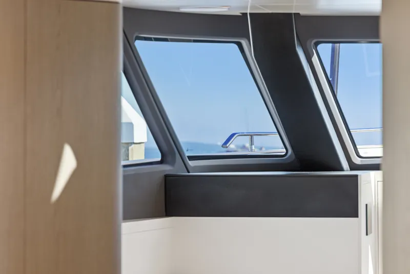 Slide: The Image of Azimut Magellano 25M 2026 - 53