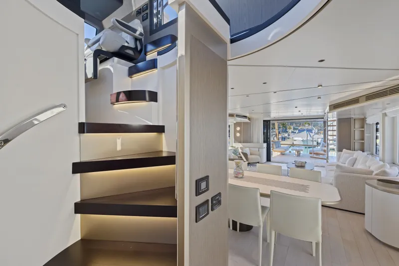 Slide: The Image of Azimut Magellano 25M 2026 - 93