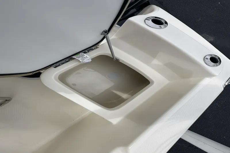 Slide: The Image of Scout 175 Sportfish 2025 - 20