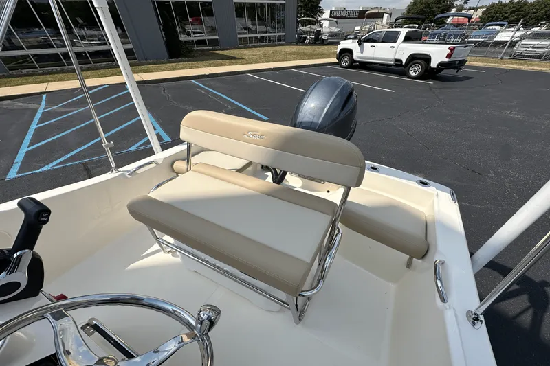 Slide: The Image of Scout 175 Sportfish 2025 - 8