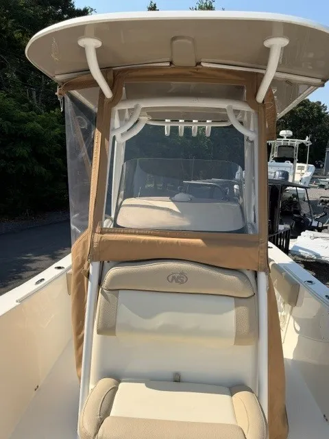 Slide: The Image of NauticStar 2302 Legacy 2018 - 6