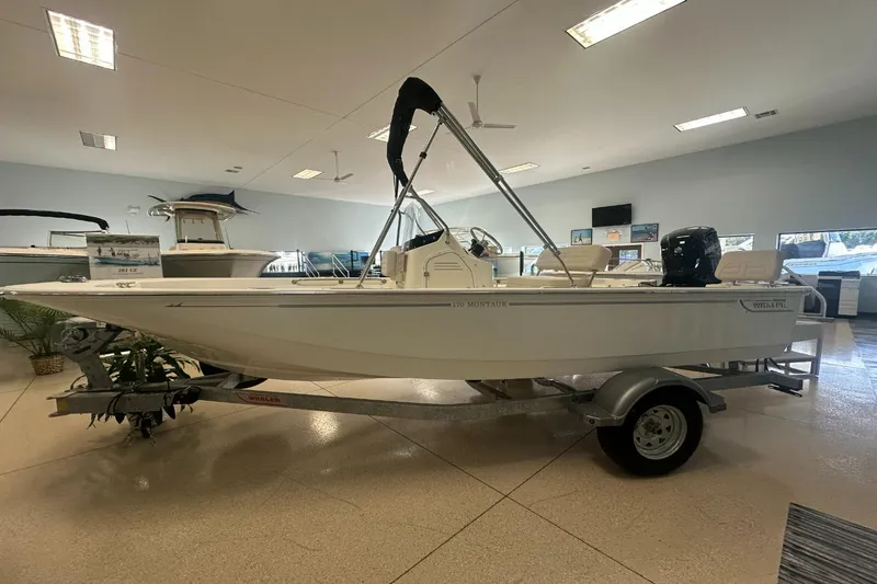 Slide: The Image of Boston Whaler 170 Montauk 2026 - 3